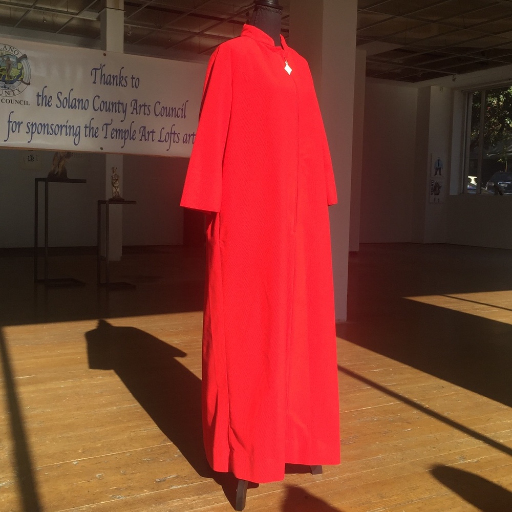 Vivid Bright Red vintage Long HouseCoat - Picture 4 of 8